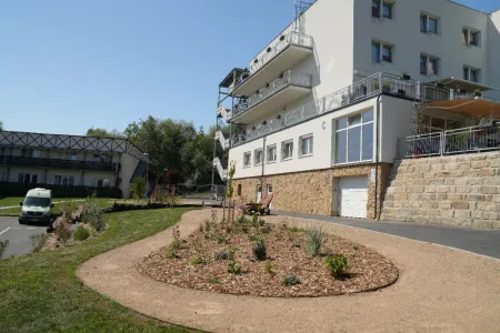 Garten & Bepflanzung