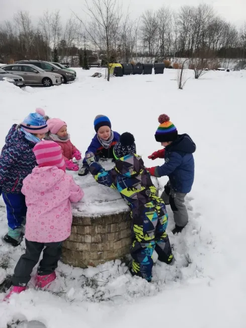 Kindergruppe im Seniorenheim Pohoda